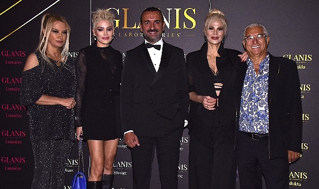 glanis-laboratoriesten-bogazda-bilim-ve-guzelligi-bulusturan-gece.jpg