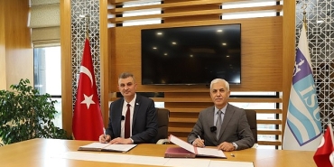 golcukte-dijital-ruhsat-sureci-basliyor-isu-ile-golcuk-belediyesi-protokol-imzaladi.jpg