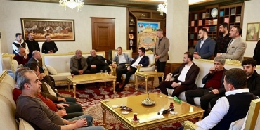 gonul-belediyeciligi-siariyla-vatandaslarimizi-dinliyoruz.jpg