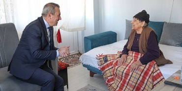 gulkartlari-baskan-uzun-teslim-etti.jpg