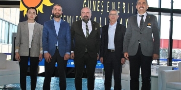 gunes-enerjisinin-yol-haritasi-kocaelide-konusuldu.jpg