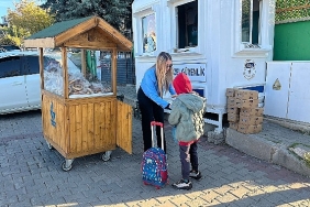 guzelbahce-belediyesinden-sut-simit-destegine-devam.jpg