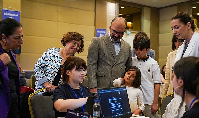 halkbank-bige-projesinde-hackathon-etabi-tamam.jpg