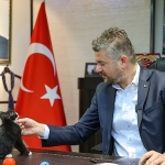 hayvanlari-koruma-gununde-baskan-dumandan-cagri.jpg