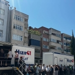 hizir-41-sindirgida-depremzedelerin-yaninda.jpg