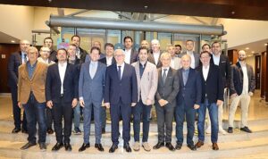 ihracatcilar-cumhuriyetimizin-ikinci-yuzyilinin-hedeflerini-belirlemek-icin-genel-kurula-gidiyor-FlX2hRxn.jpg