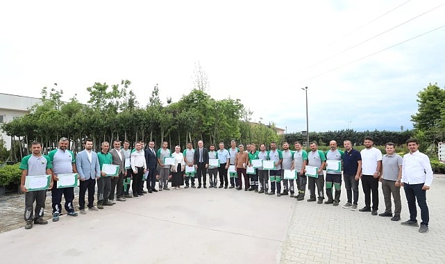 inegol-belediyesinde-19-personele-bahcivanlik-sertifikasi-verildi.jpg