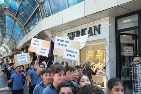 İnegöl’de Temizlik Seferberliği Çarşıda Devam Etti