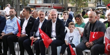 inegolde-kurtulus-coskusu-sokaklara-tasindi.jpg