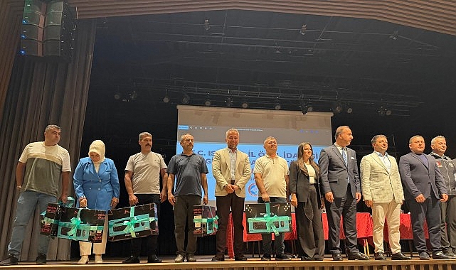 ispartada-dijital-esitlige-destek-1000-bilgisayar-kamu-kurumlari-ve-sosyal-yasam-alanlarina-kazandirildi.jpg