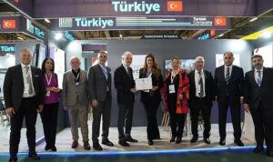 istanbulun-4-firmasi-kompozit-sektorunun-dev-bulusmasi-jec-world-fuarinda-buyuk-ilgi-gordu-cpsazP4V.jpg
