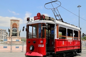 istanbulun-tarihi-nostaljik-tramvayi-yenilendi.jpg