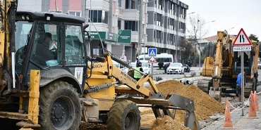 istasyon-caddesine-yeni-kanalizasyon-hatti.jpg