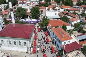 izmir-buyuksehir-belediyesi-yanginlarla-mucadelesini-guclendiriyor.jpg