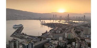 izmir-buyuksehir-belediyesi-yila-moodysin-aaa-teyidiyle-basladi.jpg
