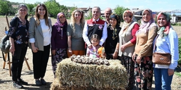 izmir-il-tarim-ve-orman-muduru-mustafa-sahin-yeni-bitkisel-uretim-destekleme-modeli-izmirli-ureticilere-hayirli-olsun.jpg