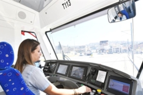 izmir-metronun-bilgisi-dunyaya-ray-oldu.jpg
