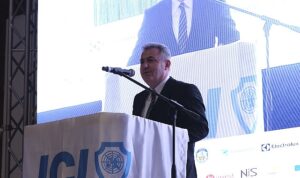 izmir-turkiye-girisimcilik-ekosisteminin-merkezi-olacak-OweYAxfD.jpg