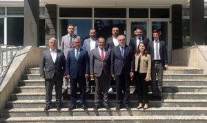 izmir-ve-samsun-yas-meyve-sebze-ve-meyve-sebze-mamulleri-sektorlerinde-guclerini-birlestirme-karari-zj5SlEVl.jpg