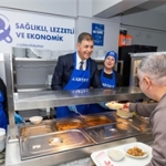 İzmir’de 25 liralık sofra