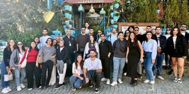 izmirde-gencler-icin-kultur-gezileri-basladi.jpg