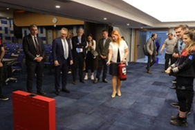 izmirde-turizm-isletmeleri-afet-guvenligi-icin-toplandi.jpg