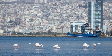izmirin-gelecek-yarim-asri-sekilleniyor.jpg