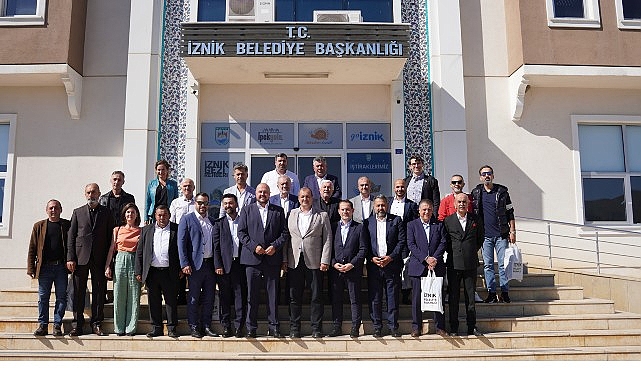 iznik-spandau-iliskilerinde-yeni-donem-basladi.jpg