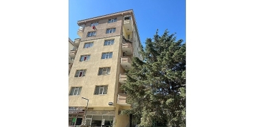 kadikoyde-bulunan-binada-balkon-cokmesi-hakkinda-bilgilendirme.jpg