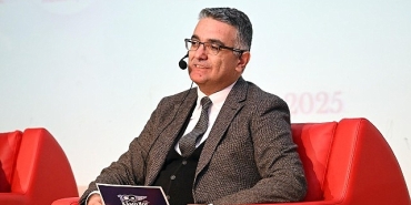 kamil-koc-genel-muduru-cagatay-kepek-kamil-kocun-hikayesi-turkiyenin-yolculugunun-hikayesidir.jpg
