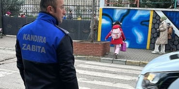 kandira-belediyesi-zabita-ekipleri-ogrenci-guvenligi-icin-devrede.jpg