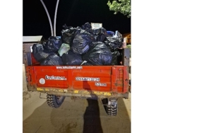 kandira-sahillerinden-64-tir-cop-toplandi.jpg