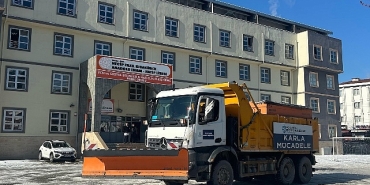 kar-dindi-buyuksehirin-calismasi-bitmedi.jpg