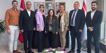 karabaglar-komisyon-uyelerinden-kktc-baskonsolosunu-ziyaret.jpg