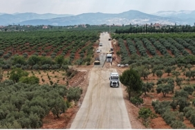 karacasulu-muhtardan-baskan-cerciogluna-hizmet-tesekkuru.jpg