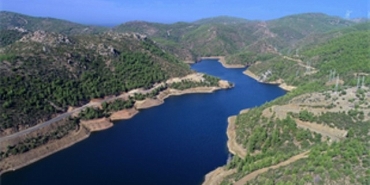 karareis-baraji-devreye-girdi-cesmede-zorunlu-kesintiler-bitti.jpg