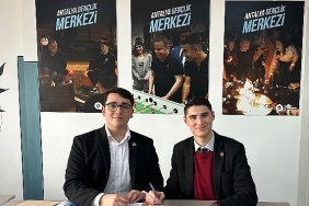 kardes-genclik-meclisi-protokolu-imzalandi.jpg