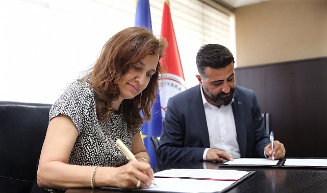 karsiyakada-saglikli-kentlesme-icin-imzalar-atildi.jpg