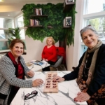 karsiyakanin-cinarlari-emekli-yakada-bulusuyor.jpg