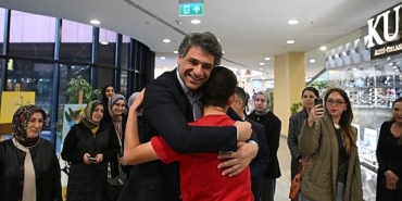 kartepeli-ozel-cocuklara-baskan-kocamandan-destek.jpg