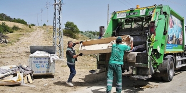 kecioren-belediyesi-tarafindan-ilceye-bagli-dort-koyde-kose-bucak-mintika-temizligi-ve-ilaclama-calismasi-yapildi.jpg