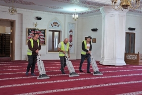 Keçiören'de ibadethaneler pırıl pırıl