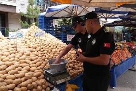 keciorende-semt-pazarlarina-siki-denetim.jpg