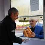 kemalpasada-halk-ekmeke-yogun-ilgi.jpg