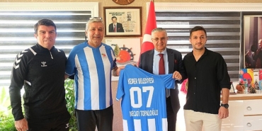 kemer-belediye-merkez-spordan-baskan-topalogluna-ziyaret.jpg