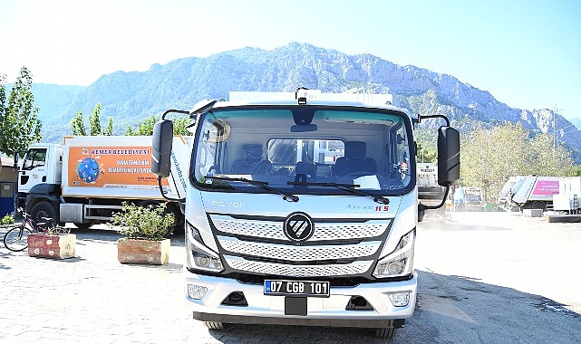 kemer-belediyesi-arac-filosu-buyuyor.jpg