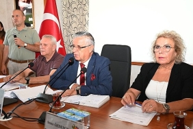 kemer-belediyesi-eylul-ayi-meclisi-yapildi.jpg