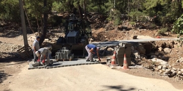 kemer-genelinde-altyapi-calismalari-suruyor.jpg