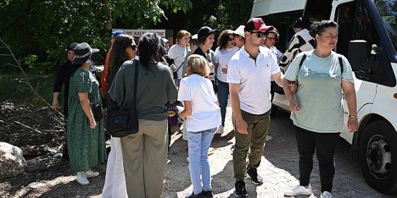 kemerde-mor-turizm-basliyor.jpg
