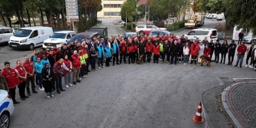 kocaeliden-sogute-afet-tatbikati-konvoyu.jpg